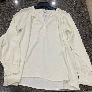 Wonderly cream raglan long sleeves Petite top Size P/L